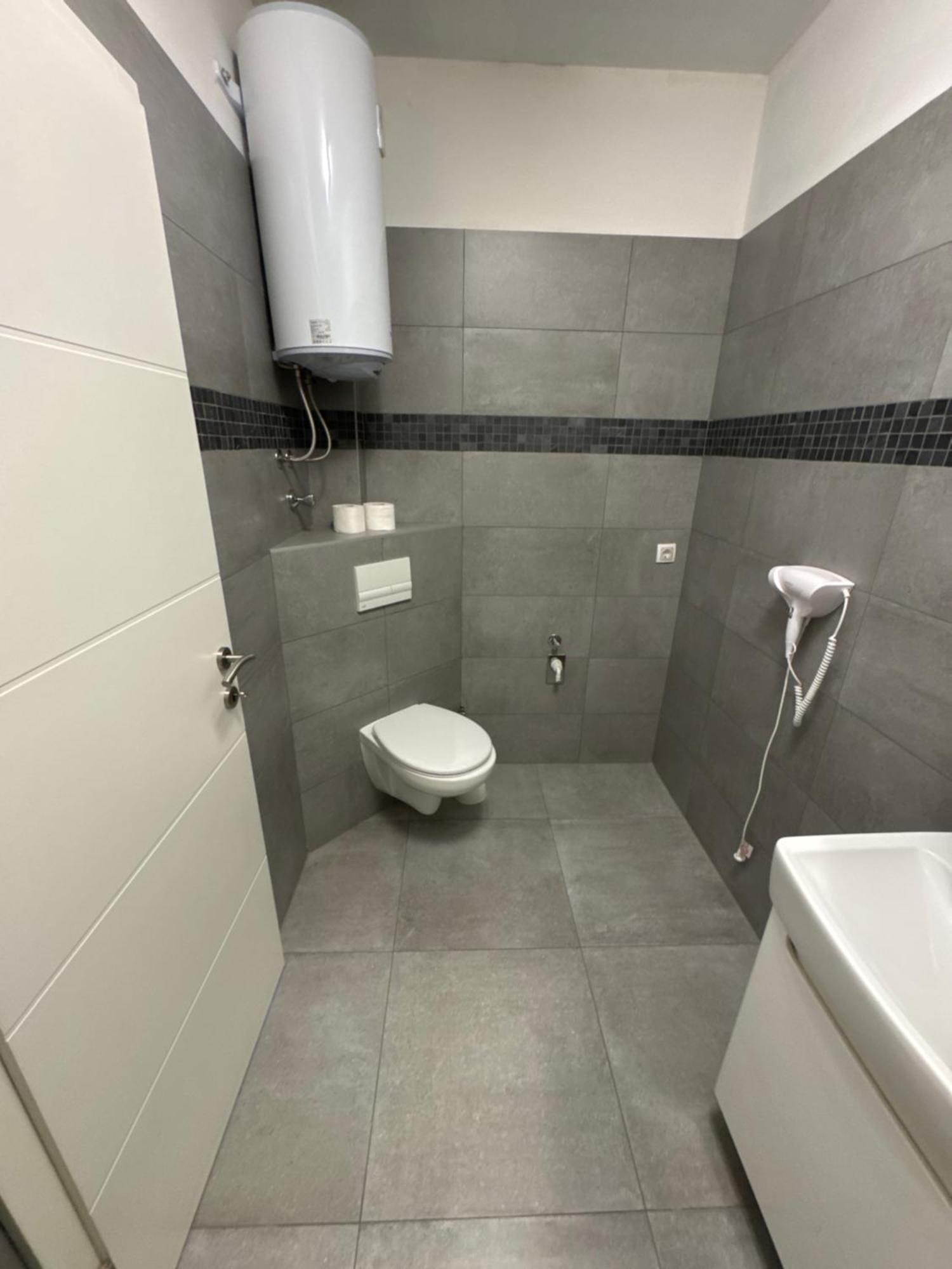 Xl Apartman Teslic Bagian luar foto