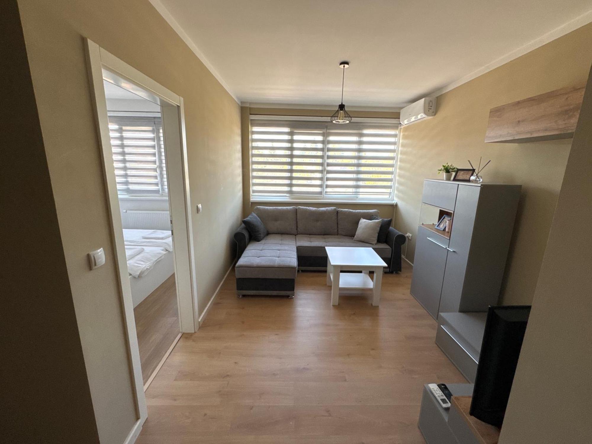 Xl Apartman Teslic Bagian luar foto